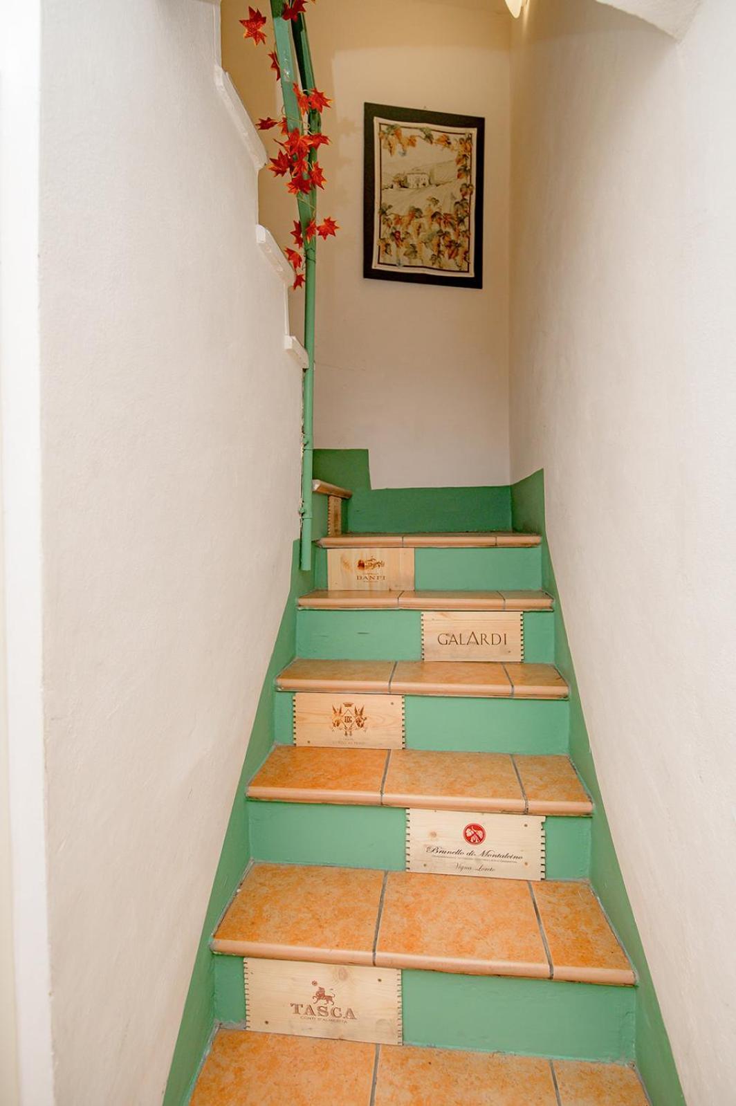 La Casa Del Vino Apartman Parma Kültér fotó